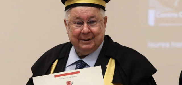 A PIPPO CALLIPO LA LAUREA HONORIS CAUSA   DALL’ UNIVERISITA’ DELLA CALABRIA