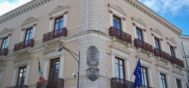 Incontro Unioncamere-Oliverio, assente per protesta la CCIAA di Catanzaro: «Il governatore proceda alle nomine»
