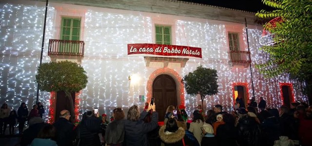 Bilancio attività periodo natalizio-numeri record di visitatori al Paese di Babbo Natale