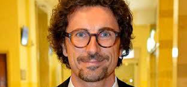 Toninelli a Gioia Tauro: " Le mele marce devono essere cacciate e messe alla porta"