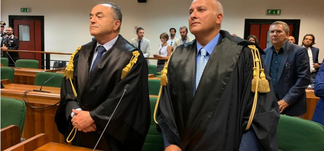 Catanzaro, giura il procuratore aggiunto Novelli. Gratteri: "Ottimo acquisto"