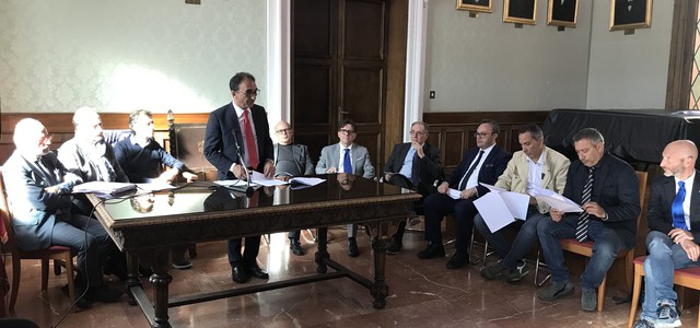 PRESENTATI I 20 PROGETTI INSERITI NEI CIS - ABRAMO: “UNIONE FRA ISTITUZIONE,  ORDINI PROFESSIONALI, ASSOCIAZIONI DI CATEGORIA E SINDACATI E’ RISULTATO PIU’ IMPORTANTE”