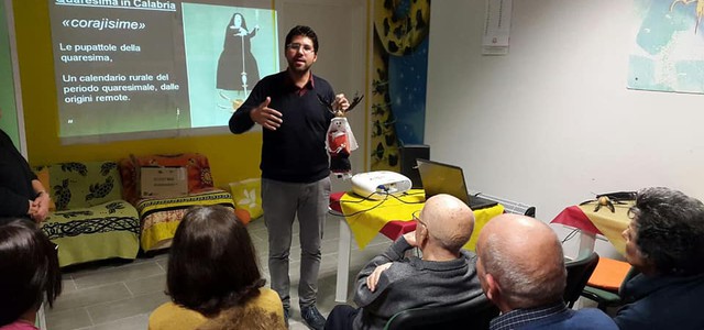 Doppio appuntamento al Centro diurno della Ra.Gi. con la Corajisima e il Dementia Cafè