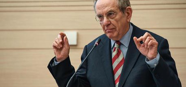 Padoan, impegno su debito, spread sgarbato