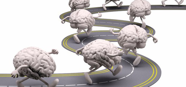 Muovere le gambe è un esercizio che fa bene al cervello