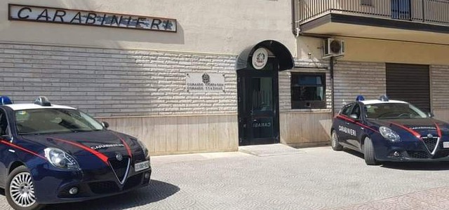Imprenditore denunciato per favoreggiamento all'immigrazione clandestina