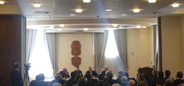 Cottarelli alla CCIAA: "La priorità del Mezzogiorno è migliorare la qualità della scuola pubblica" (VIDEO)