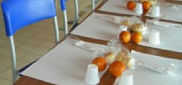 SERVIZIO MENSA SCOLASTICO COMUNALE: GENITORI SUL PIEDE DI GUERRA  