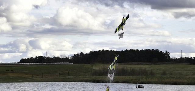 Il primo aereo sottomarino, viaggia in aria e acqua