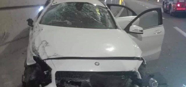 Incidente in galleria sulla SS 106, due feriti gravi