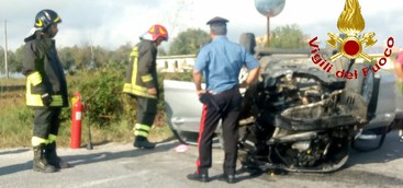 Scontro tra due auto, un ferito