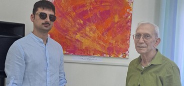 Claudio Caroleo dona un suo quadro alla Biblioteca dell’Amore