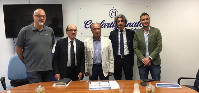 VERSO LE ELEZIONI, Confartigianato Imprese Calabria ha incontrato una delegazione del M5S, presente il capolista alla Camera, Federico Cafiero De Raho