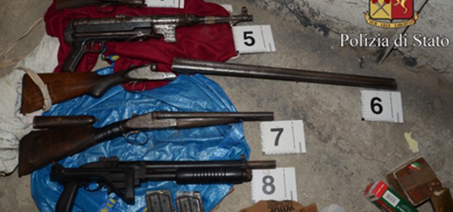 Arsenale di armi in cantina, arrestato calabrese a Torino