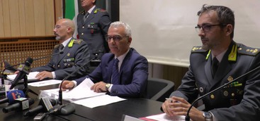 Arrestate ex responsabile anticorruzione Regione e imprenditrice: la legalità accomodata (VIDEO)