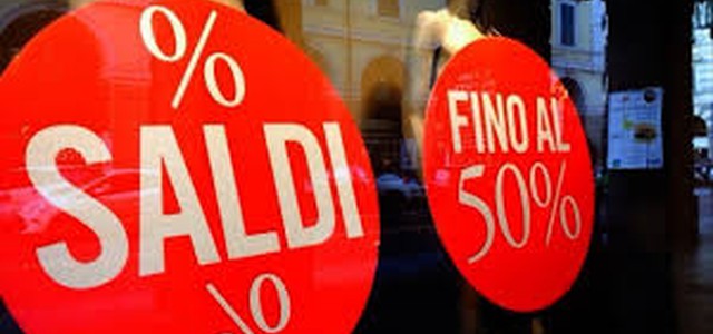 Saldi in Calabria: stagione a segno meno per Confcommercio