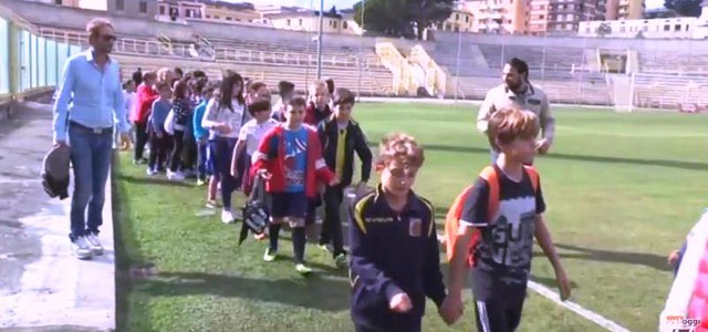 Innamorati del Catanzaro: all'allenamento gli studenti dell'Aldisio-Pascoli (VIDEO)