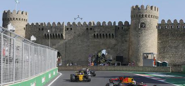 F1:a Baku vince Ricciardo, quarto Vettel