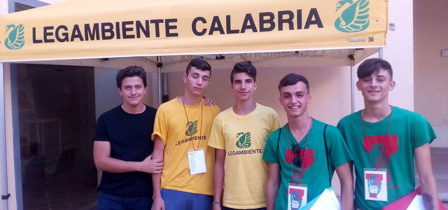 In Calabria lieve calo dei reati nel ciclo illegale dei rifiuti 