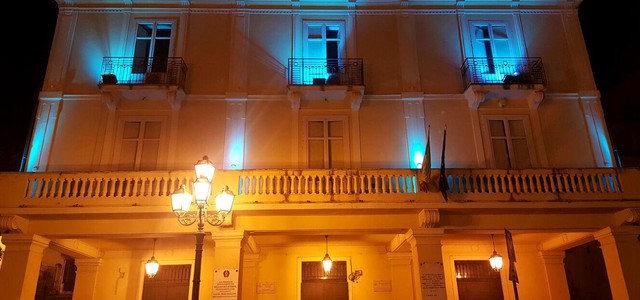 Lamezia si tinge di blu per la giornata mondiale sull’autismo 