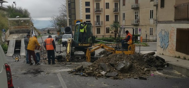 ALLERTA METEO  : IN CORSO RIPRISTINO TRATTO RETE FOGNARIA SU VIA TURCO E MONITORATI PICCOLI SMOTTAMENTI