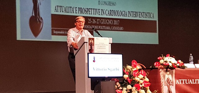 Vittorio Sgarbi al “Gran Gala del Cuore”: “Sono grato al vostro mondo”