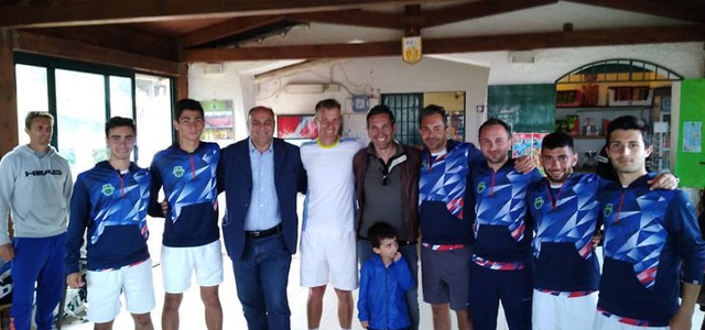 Locri, soddisfazione dell’Amministrazione Comunale per la vittoria del titolo regionale di tennis
