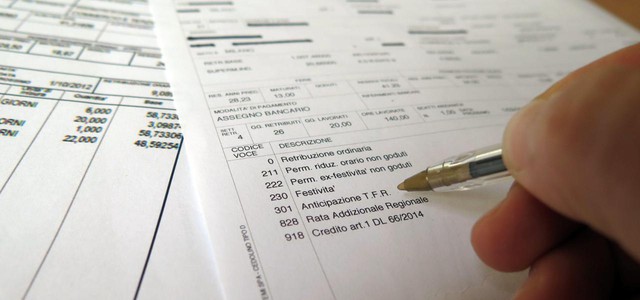 Busta paga, a luglio bonus lavoro: quanto vale