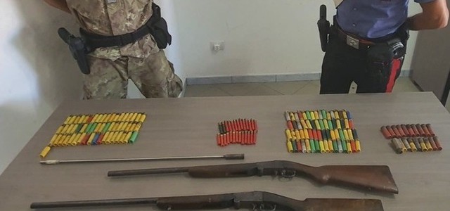 Sequestrate armi e munizioni nella Locride, denunciato 68enne