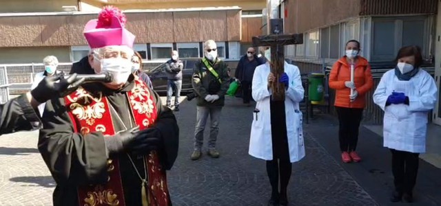 Reggio Calabria, Via Crucis da chiesa a ospedale
