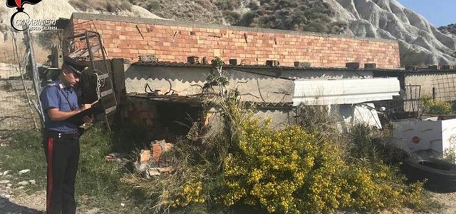 Abusivismo edilizio, denunciate tre persone