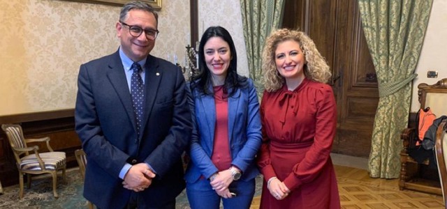 Marziale presena al Ministro Azzolina il progetto "Educazione ai Media"
