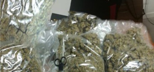 Giro spaccio di droga a Rende, due arresti