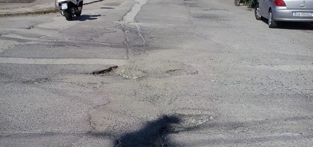 Buche e voragini sulle strade, Movimento civico Catanzaro Marina:"Giovino come Beirut e Bagdad"