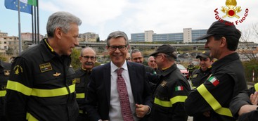 Visita del Capo del Corpo Nazionale dei Vigili del Fuoco, Fabio Dattilo, a Catanzaro (FOTO)