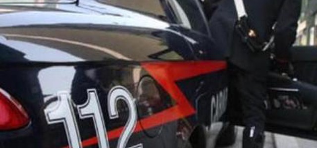 Aggredisce ex in Centro a Catanzaro, arrestato