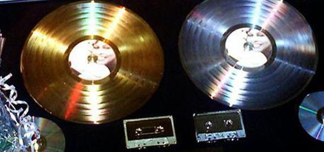 Da streaming ricavi maggiori per la musica, superato supporto fisico