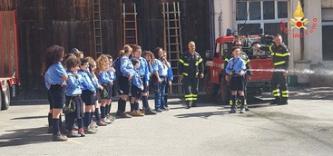 Scout incontrano i Vigili del Fuoco