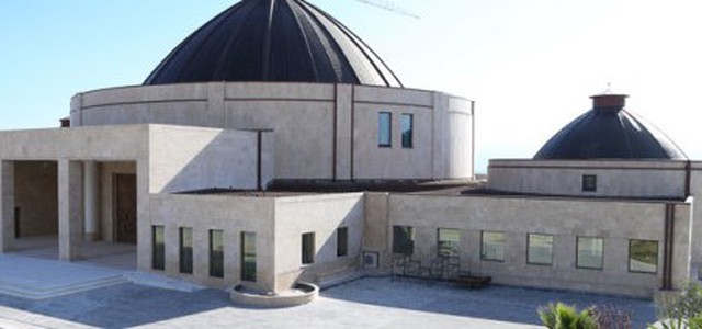 Revocato da Mons. Renzo il Decreto di culto della Fondazione di Natuzza