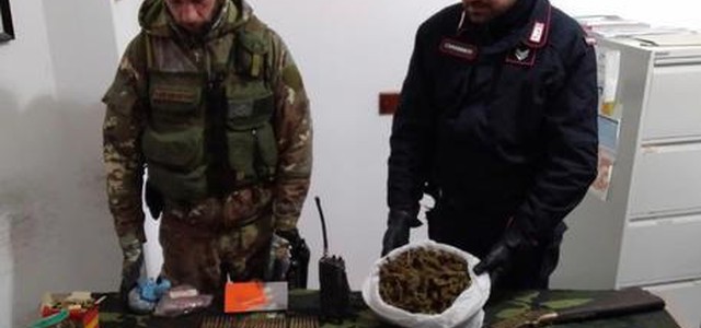 Oltre un chilo di hascisc è stato scoperto in spiaggia