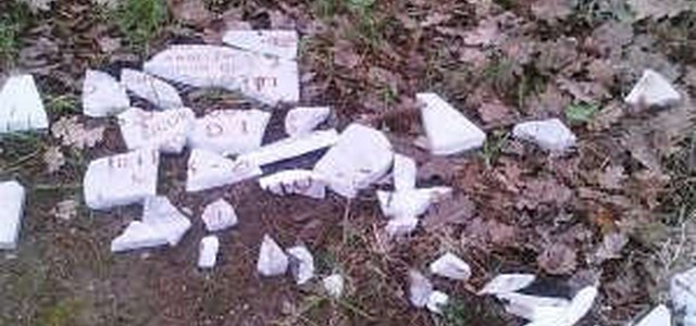 Roma, targa per Matteotti vandalizzata: sfregio alla città
