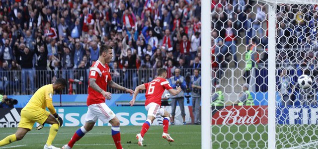 Mondiali: 5-0 all'Arabia, goleada Russia alla prima