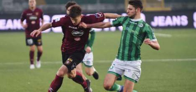 Catanzaro Calcio, per l'attacco si pensa ad un attaccante della Salernitana