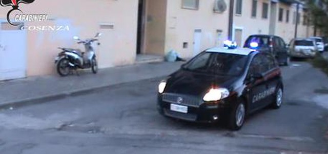 Sfugge a un controllo dei Cc ma viene bloccato, arrestato