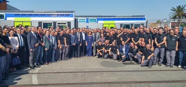 Hitachi Rail consegna carrozze Vivalto