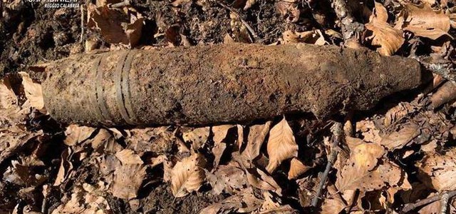 Ritrovato ordigno bellico sulle sponde del torrente Listì