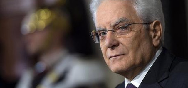 Governo, Salvini e Di Maio pronti al passo di lato per agevolarne nascita. Mattarella attende testo 
