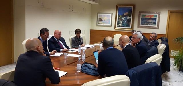 Riforma welfare, Oliverio incontra Forum terzo settore 