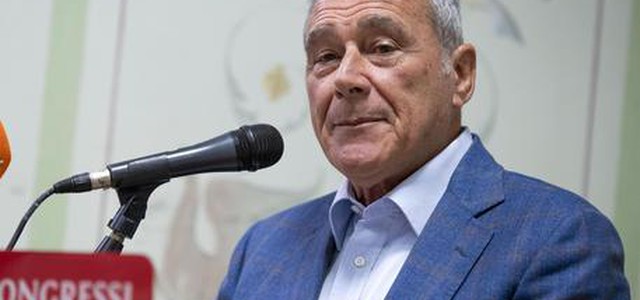Sindaco Riace, Grasso: uomo coraggioso