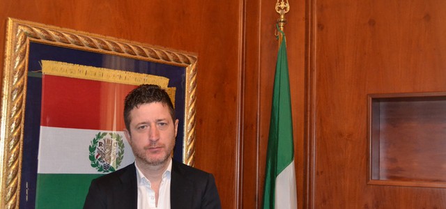 Rossi: "In Calabria 90mila aziende escluse dal credito"